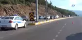 Kamyon Devrildi, Karayolu Trafiğe Üç Saat Kapandı