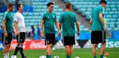 Mesut Özil Almanya Milli Takımında İlk Kez Yedek Kaldı