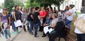 Genç Kızın Öldürülmesi Davası - Adliye Önünde Toplanan Bir Grup Kadının Basın Açıklaması