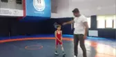 Şampiyon Güreşçiler Melih'le Buluştu