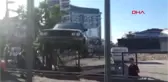 İstanbul Trafiktekilerin Canını Hiçe Sayan Görüntü; Hurda Otomobili Forklift ile Taşıdılar