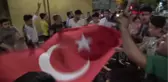 Bursa Engelli Kardeşine Tecavüz Ettiği İddiasıyla Arkadaşını Öldüren Yusuf İçin Mahalleli Sokağa...