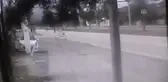 Otomobilin Devrilme Anı Güvenlik Kamerasında