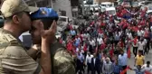 Eren Bülbül'ün Kanını Yerde Bırakmayan Kahramanları Bütün Şehir Güllerle Karşıladı