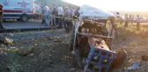 Traktörün Şarampole Yuvarlandığı Kazada 3 Ölü, 32 Yaralı