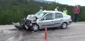 Otomobil Kamyona Arkadan Çarptı: 1'i Ağır 2 Yaralı