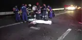 Düzce Bariyerlere Çarptı, Motoru Yola Savruldu: 1 Ölü, 1 Yaralı