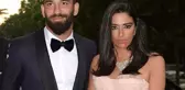 5,5 Aylık Hamile Olan Arda Turan'ın Eşi Aslıhan Turan İlk Kez Bikinili Görüntülendi