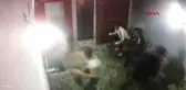Samsun 2 TL Yüzünden 2 Kardeşin Bıçaklanma Anı Güvenlik Kamerasında