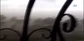 Fırtına ve Hortum Evlerin Çatısını Uçurdu