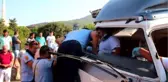 Kamyonette Sıkışan Genç Güçlükle Çıkarıldı