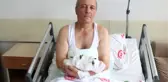 Ayıların Saldırısından Nacak Sayesinde Kurtuldu