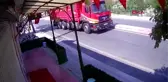 Konya Kamyon Park Halindeki Otomobile Art Arda Çarptı, O Anlar Böyle Görüntülendi Hd
