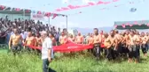 Kepsut'ta Yağlı Güreşler Nefes Kesti