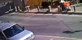 Arkadaşını Emniyet Kemeri Olarak Kullandı Kazayı Hafif Yaralı Atlattı