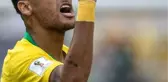 Hiçbir Kadınla Fotoğraf Paylaşmayan Neymar, Geleneği Ünlü Model Emily Ratajkowski ile Bozdu