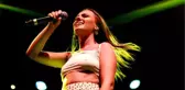 Dünyaca Ünlü Şarkıcı Alexandra Stan, Konser Verdiği Çanakkale'ye Hayran Kaldı