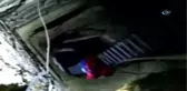 Kuyuya Düşen Kurbanlık Koyunu İtfaiye Kurtardı