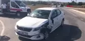 Sakarya Otomobil ile Hafif Ticari Araç Çarpıştı 3'ü Çocuk, 6 Yaralı