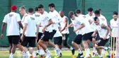 Beşiktaş'ta Tolga Zengin ve Jeremain Lens, Antalyaspor Maçında Yok