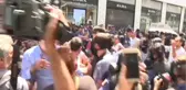 Taksim'de İzinsiz Gösteriye Polis Müdahalesi (2)