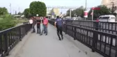 Adana Nehre Atlayan Kadını Vatandaşlar Kurtardı