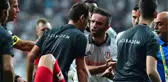 Sağlık-Sen, Beşiktaşlı Gökhan Gönül'e Tepki Gösterdi