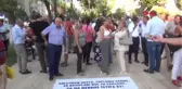 Mersin CHP'lilerden Cumartesi Anneleri'ne Müdahaleye Tepki