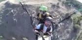 Paraşütle Atlayan Davulcu ve Zurnacı O Anları Anlattı