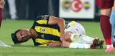 Fenerbahçe-Kayserispor Maçında VAR Tespiti Sonucu Şamil Çinaz Kırmızı Kart Gördü