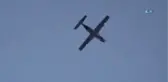 Hayko Cepkin Sahneye Uçaktan Atlayarak İndi