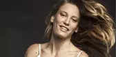 Ünlü Oyuncu Serenay Sarıkaya, Kerem Bursin'i Yalnız Bırakmadı
