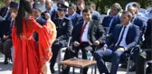 Şehitler Anıtı Önündeki 'Erik Dalı' Krizi Sonucunda Muhtar İstifa Etti