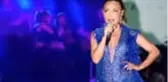 Ünlü Şarkıcı Ziynet Sali, Konserinde Baygınlık Geçirdi