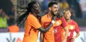 Galatasaray'da Tolga Ciğerci ile Gomis'in Kavgası Ortaya Çıktı