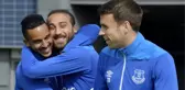 Everton'ın Eski Futbolcusu Kevin Campbell'dan Cenk Tosun'a Övgü Dolu Sözler