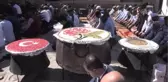 Afyonkarahisar'da 75 Bin Kap Aşure Dağıtıldı