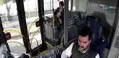 Otobüs Şoförü Minik Kediyi Ezilmekten Böyle Kurtardı