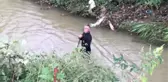 Dereye Uçan Otomobil Sürücüsünü Arama Çalışmaları Devam Ediyor