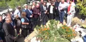 Tuncel Kurtiz Mezarı Başında Anıldı