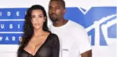 Kim Kardashian'ın Eşi Kanye West Adını 'Ye' Olarak Değiştirdi