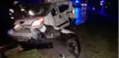 Kütahya'da Yolcu Otobüsü ile Kamyonet Çarpıştı: 2 Ölü