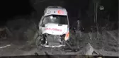 Ambulans Şarampole Devrildi: 4 Yaralı