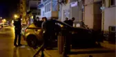 Kiraladığı Araçla 2 Direği Yerinden Söken Sürücü Ağır Yaralandı