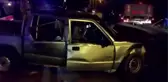 Otomobil Kamyonet ile Çarpıştı: 1'i Ağır 8 Yaralı