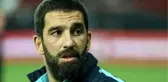 Katalanlar, Barcelona Genel Kurulunda Arda Turan'ı Islıkladı