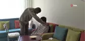 Beyin Felci, Aşklarını Öldüremedi... Felçli Eşine 18 Yıldır Gözü Gibi Bakıyor