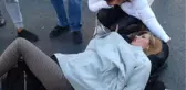 Karısını Baygın Halde Gören Turist, Fenalık Geçirdi