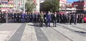 Kırıkkale'de Cumhuriyet Bayramı Çelenk Sunum Töreni ile Başladı