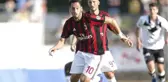 İtalyan Basını, Milli Oyuncu Hakan Çalhanoğlu'nun Milan'dan Ayrılabileceğini Yazdı